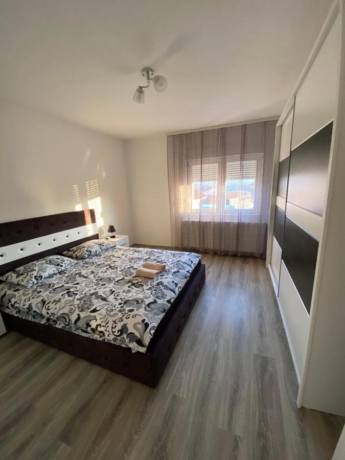 Berilovac Apartman Drina מראה חיצוני תמונה